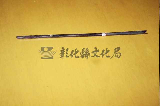 作品(鐵三角)的圖檔，共1張