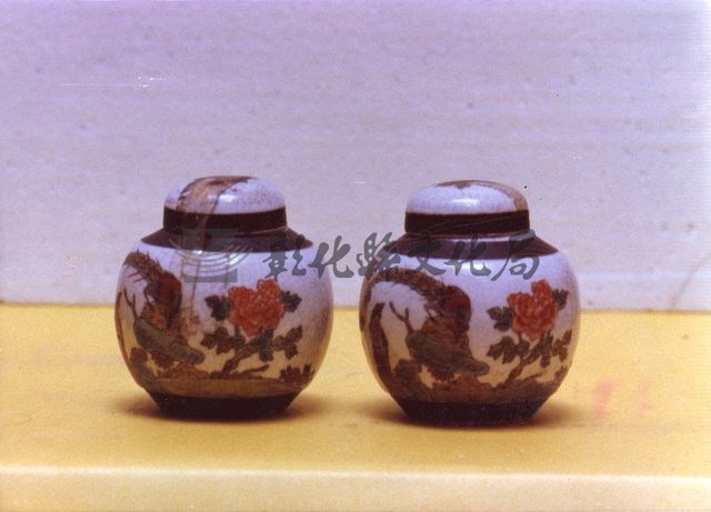 作品(成化款彩繪花鳥蓋罐)的圖檔，共1張