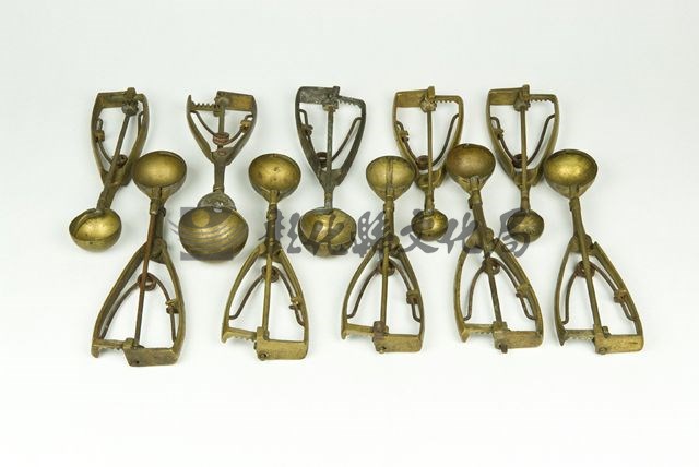 作品(冰淇淋銅杓(10件))的圖檔，共2張