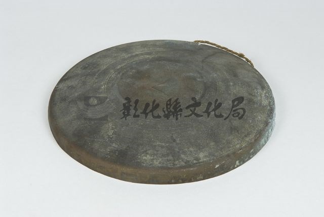作品(響盞)的圖檔，共2張