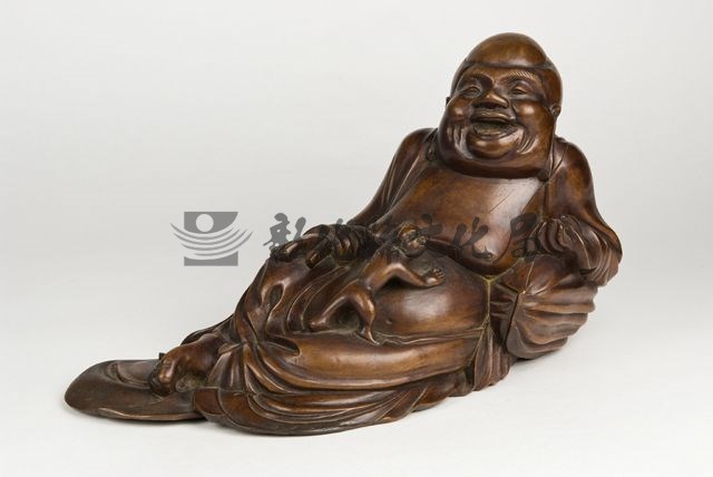 作品(木刻倚聽彌勒佛)的圖檔，共2張