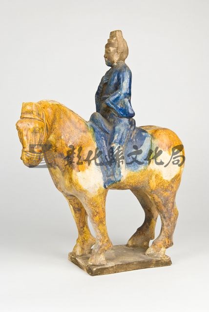 作品(騎人馬俑（彩釉）)的圖檔，共2張