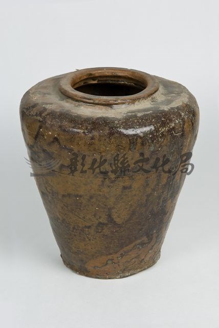 作品(陶甕)的圖檔，共2張